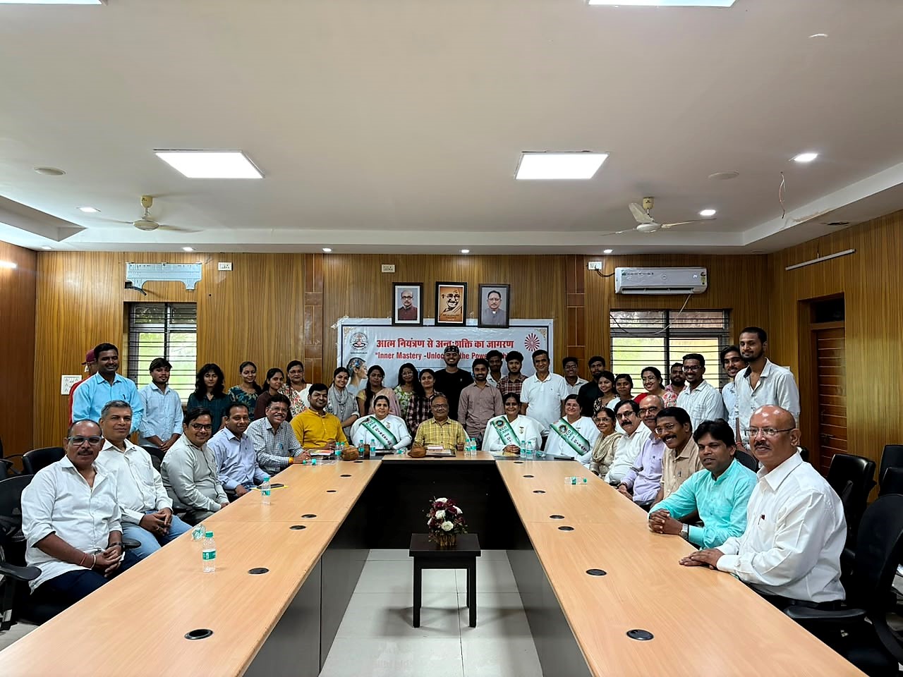 Kushabhau Thakre Patrakarita Avam Jansanchar Vishwavidyalaya