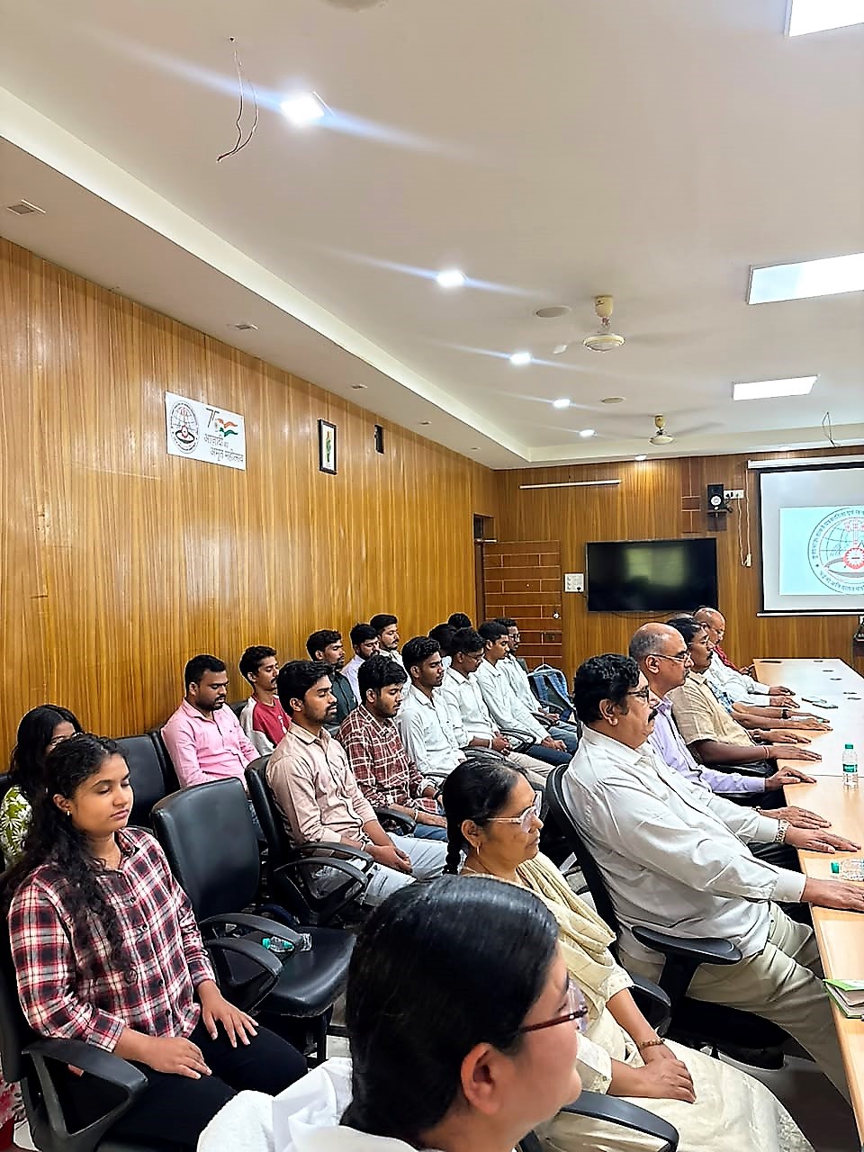 Kushabhau Thakre Patrakarita Avam Jansanchar Vishwavidyalaya