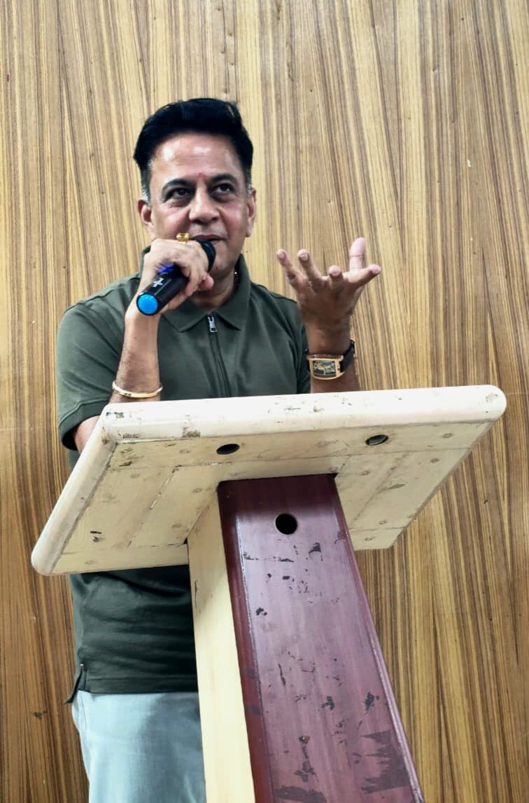 Kushabhau Thakre Patrakarita Avam Jansanchar Vishwavidyalaya